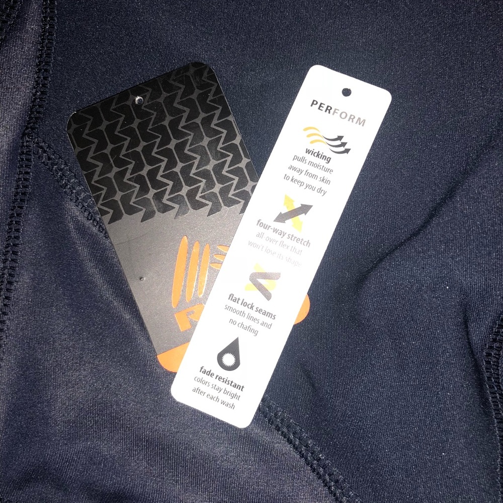RBX ACTIVEWEAR - Picture 5 of 5
